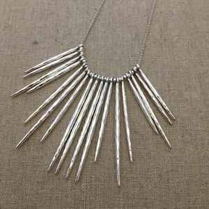 Stella & Dot Kari Fringe Necklace - Silver